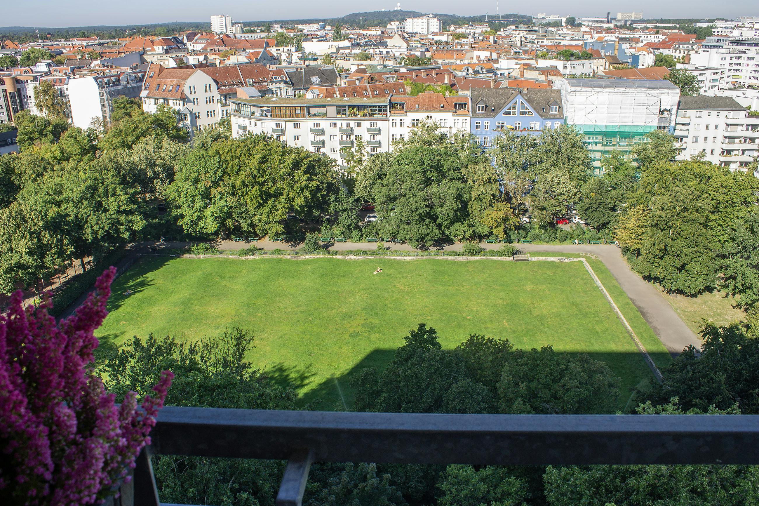 Paulsborner Straße, Berlin preview