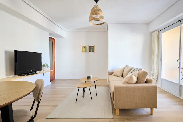 2-Bedroom Apartment in Avinguda de la Malva-Rosa, Valencia (1740582) room image 2