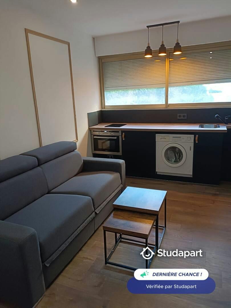 Appartement à louer pour 800 €/mois à Marseille, Avenue du Prado