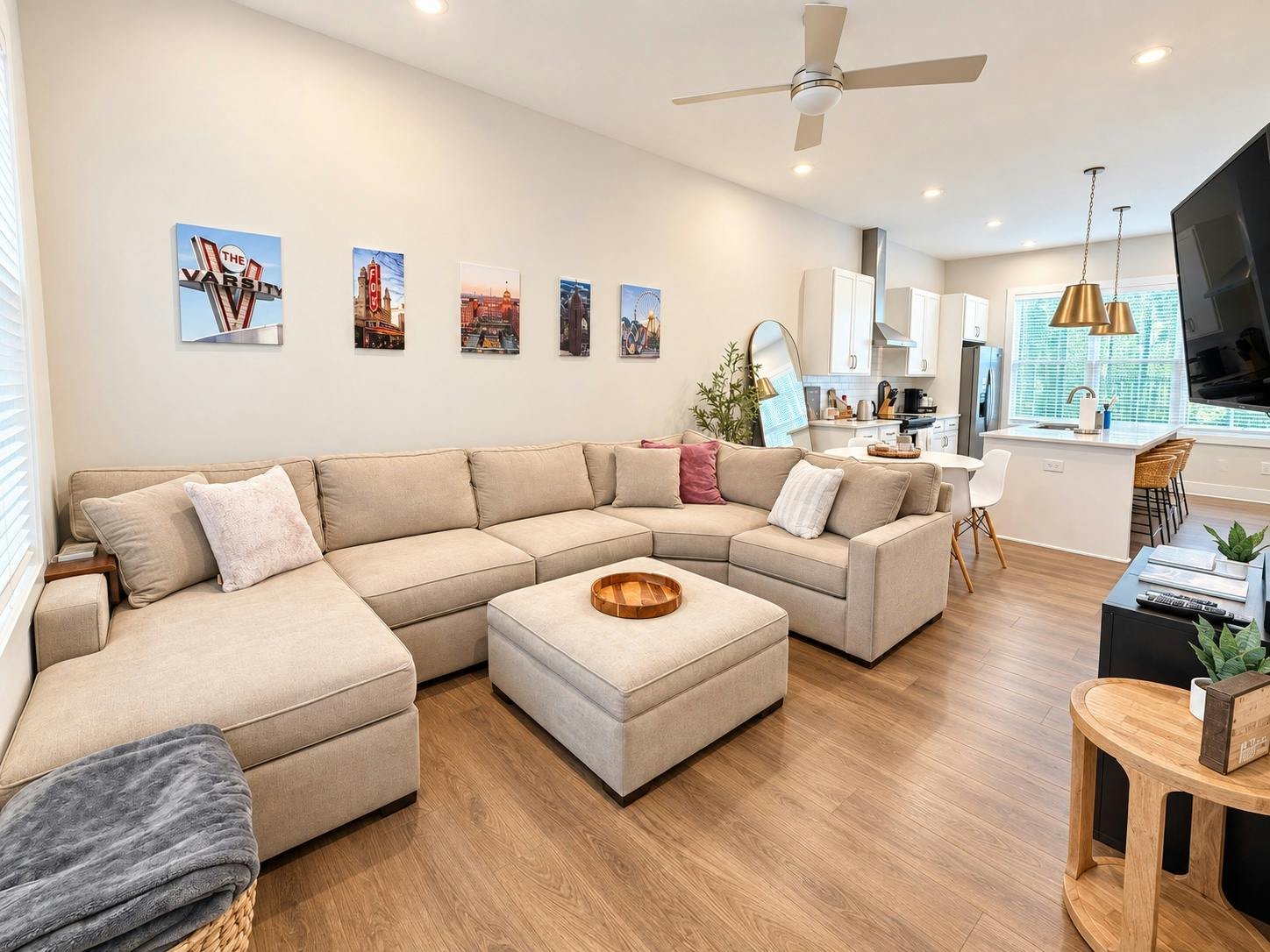 Maison à louer pour $3,450/mois à Atlanta, Breezy Street Southeast