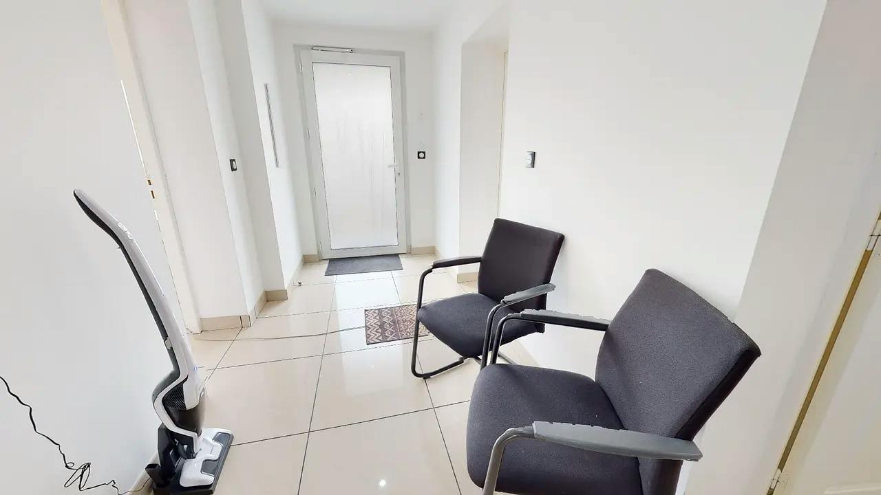 Private room in Avenue Viviani, Vénissieux (1740664) room image 4