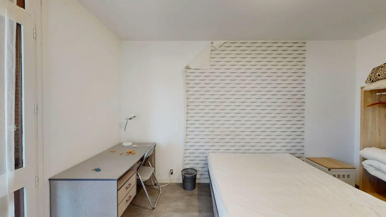 Private room in Rue Emile Guyou, Toulouse (1740770) ROOM 4