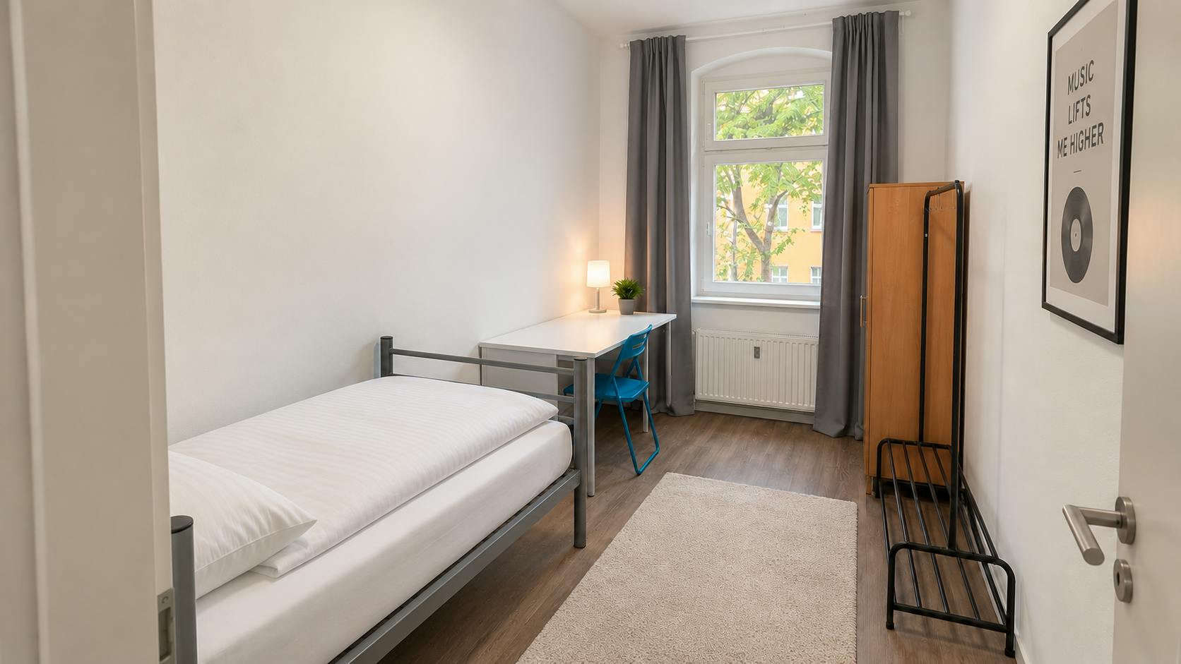 Private room in Wilhelminenhofstraße, Berlin (1740789) room image 1