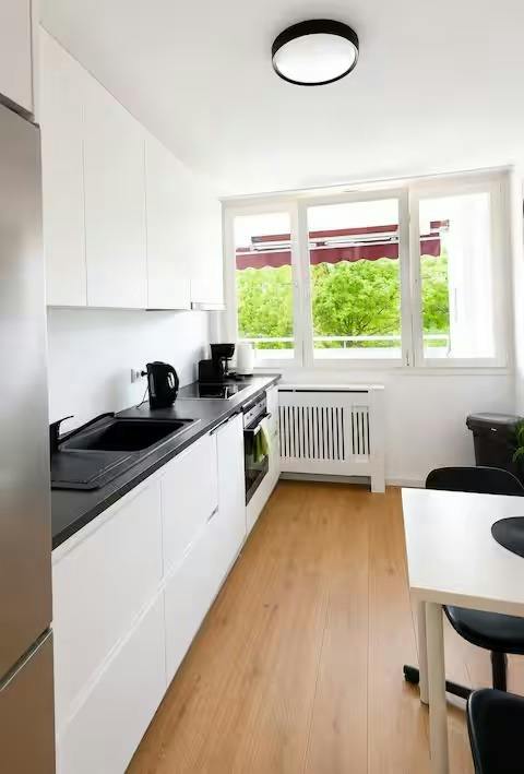 4-Bedroom Apartment in Johann-Strauß-Straße, Unterhaching (1740793) room image 2