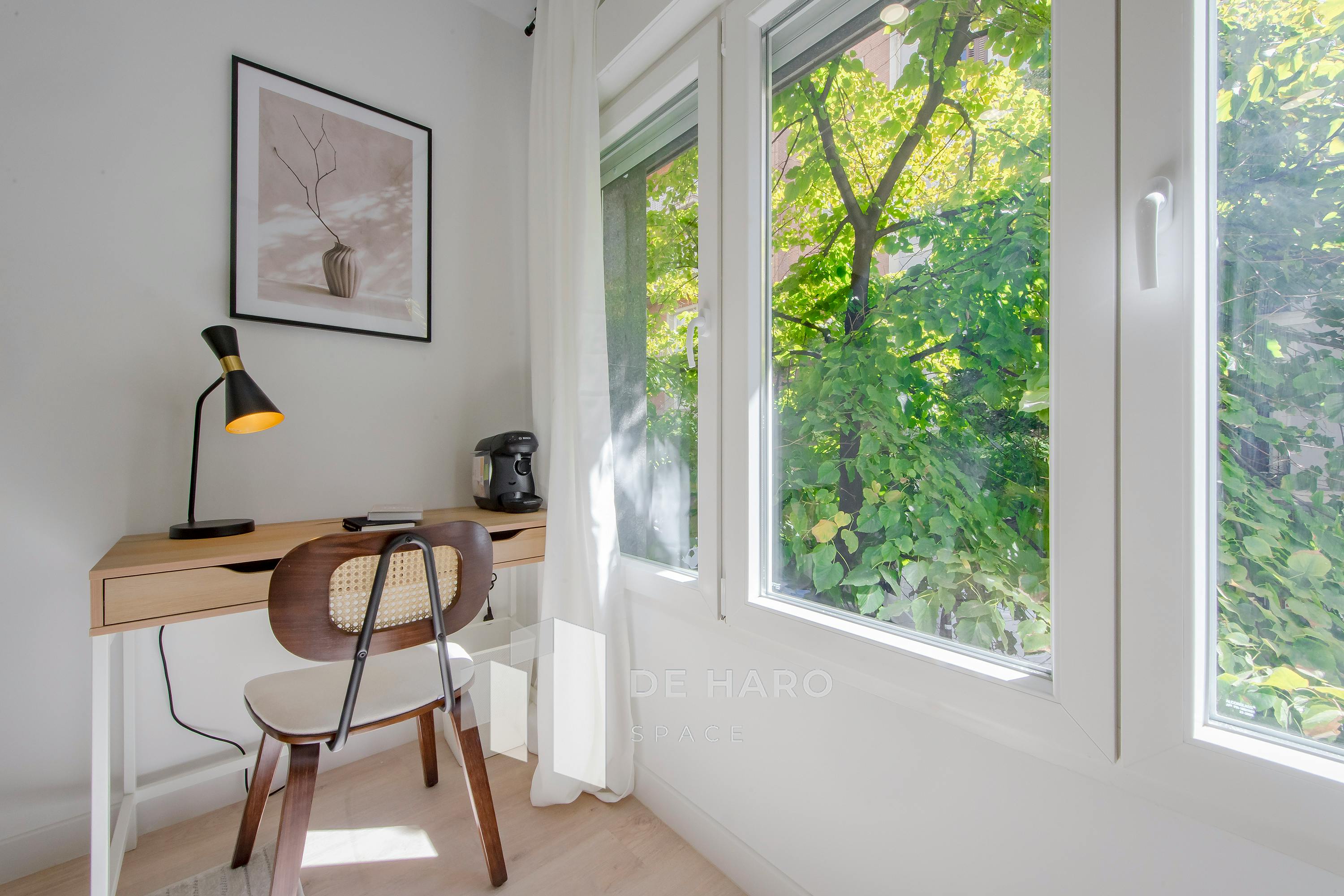 Shared room in Calle de Claudio Coello, Madrid (1740936) room image 2