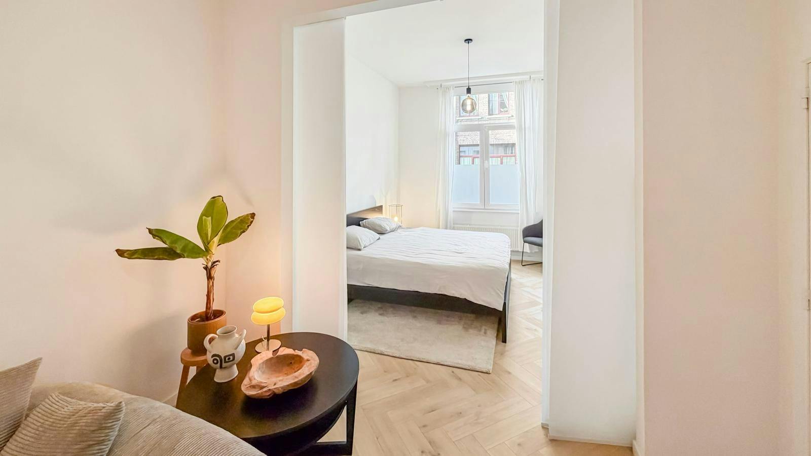 Apartment for rent for €1,850 per month in Antwerpen, Sanderusstraat