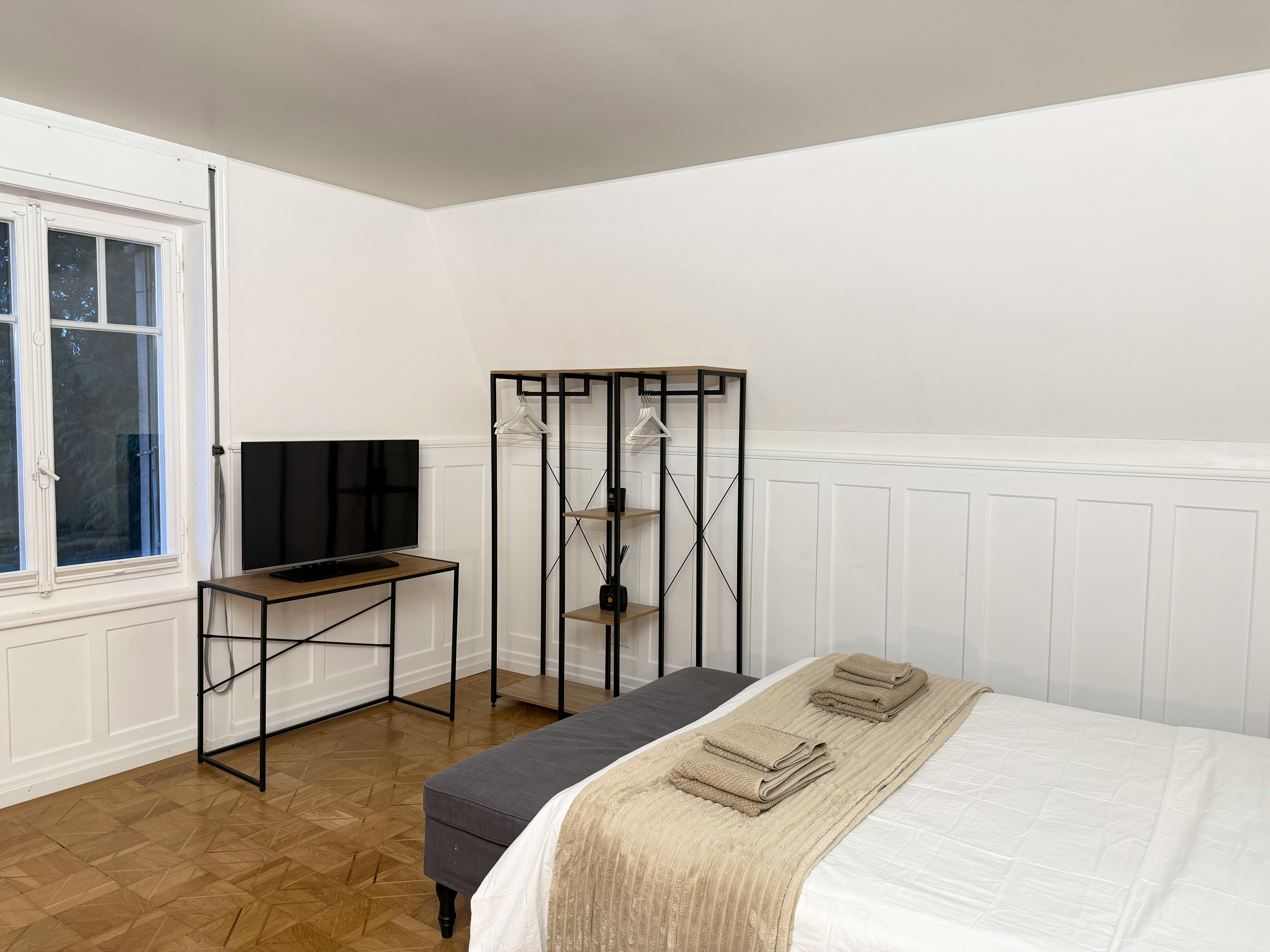 Mieszkanie do wynajęcia za 4705 CHF miesięcznie w mieście Rüschlikon, Alte Landstrasse