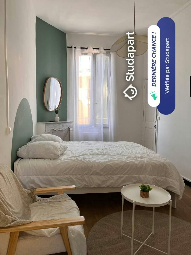 Apartamento en alquiler por 570 € al mes en Avignon, Rue du Portail Magnanen