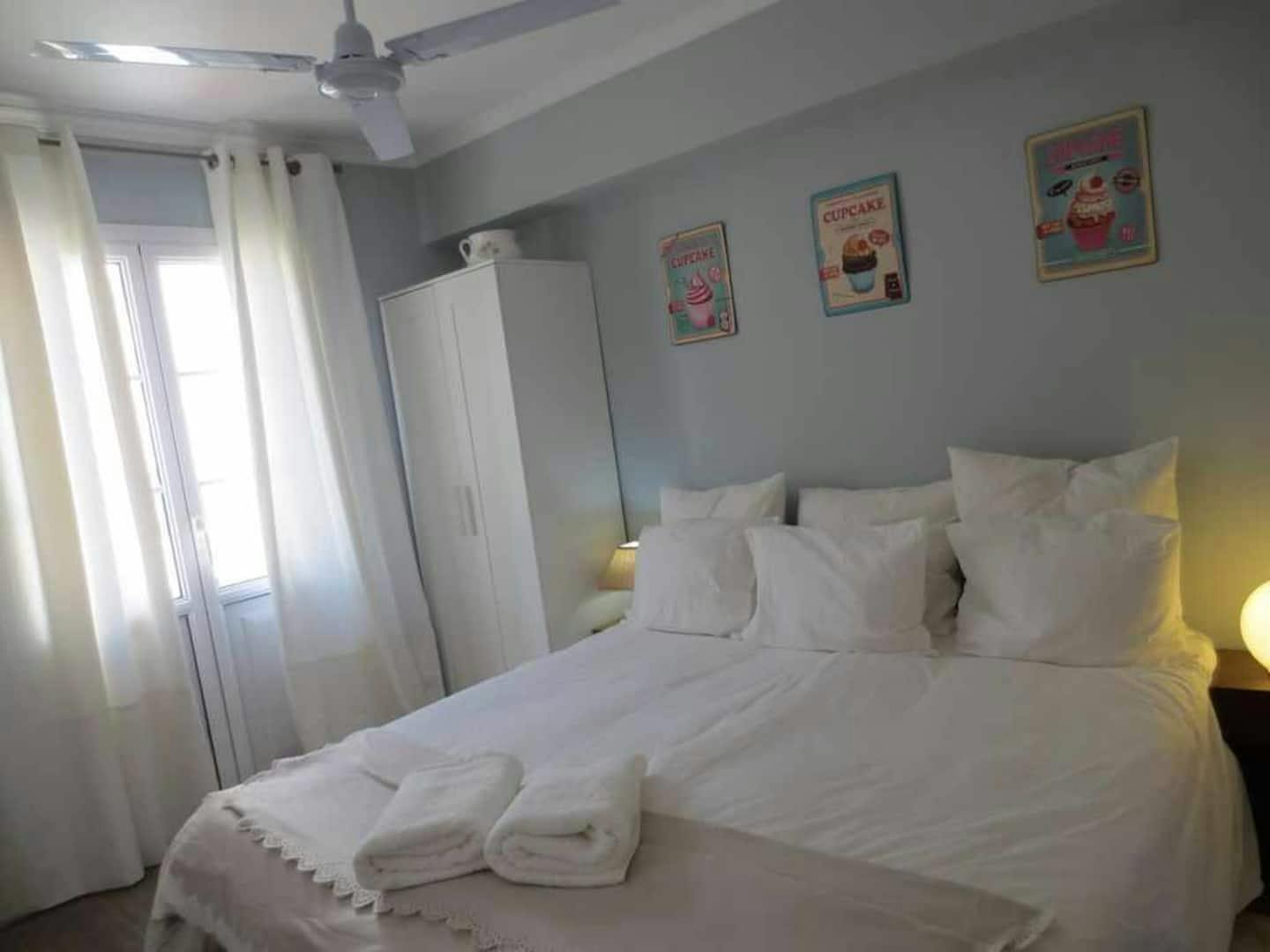 Studio zu mieten für 10 € pro Monat in Funchal, Largo do Socorro