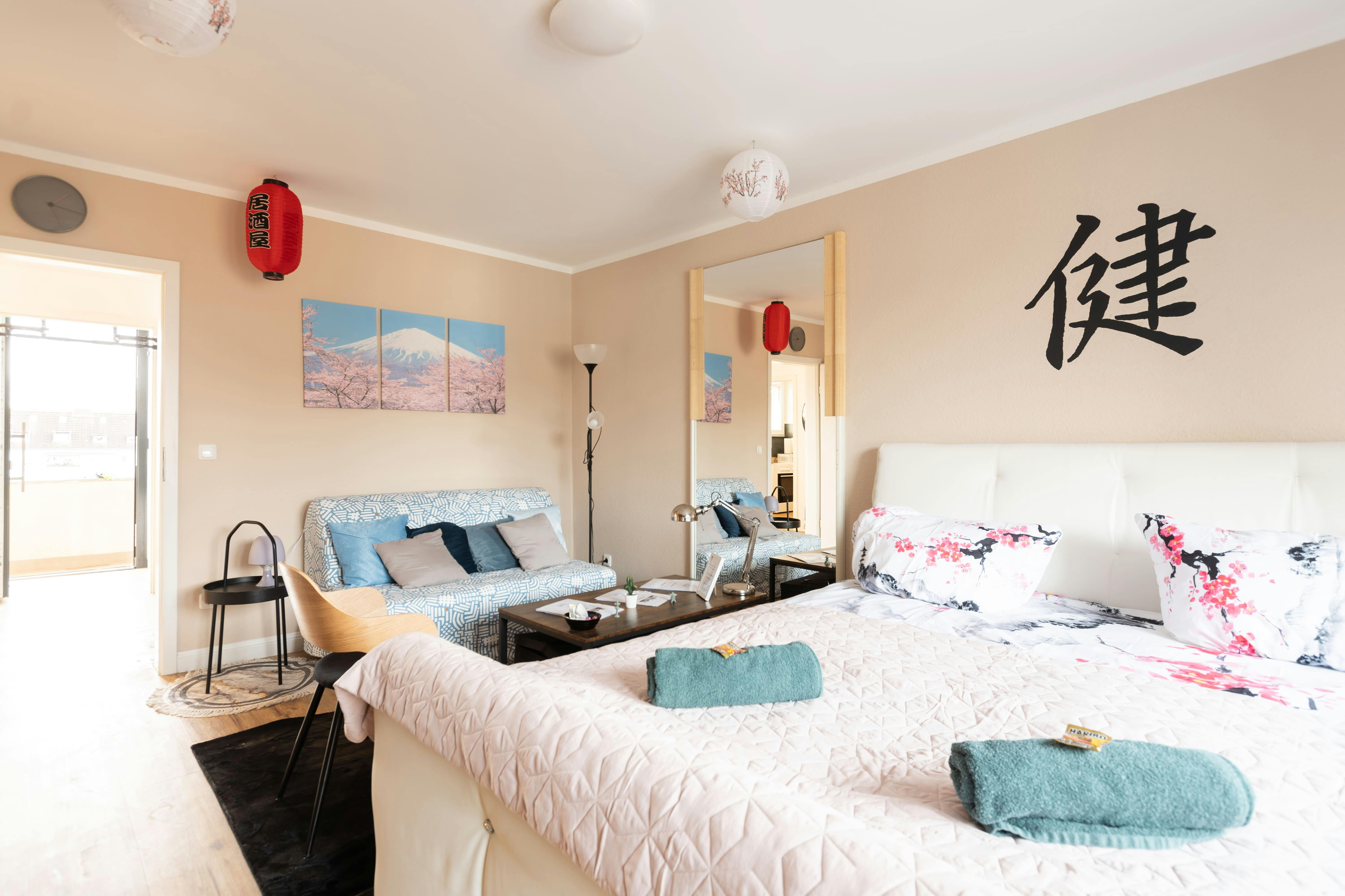 Apartment for rent for €1,190 per month in Duisburg, Sternbuschweg
