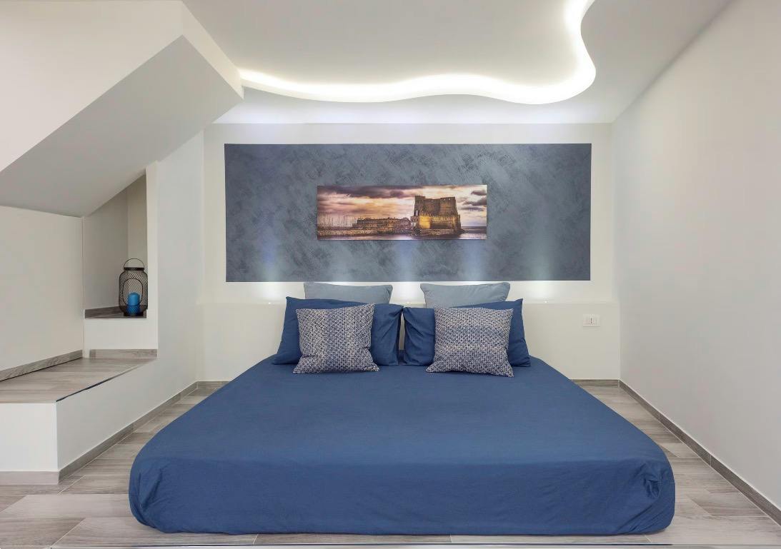 Mieszkanie do wynajęcia za 750 € miesięcznie w mieście Naples, Via Carbonara