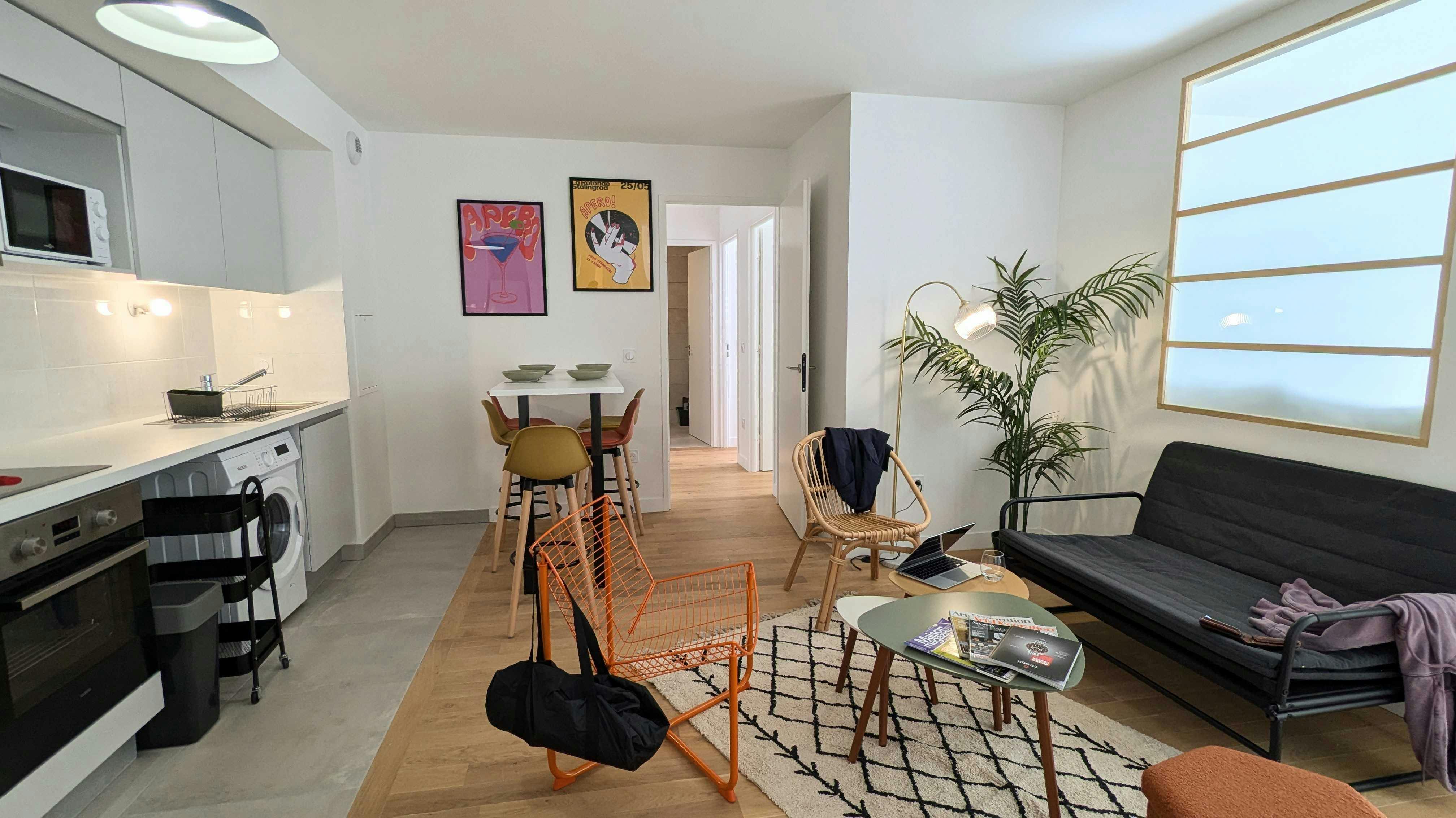 Private room in Rue Petit, Clichy (1741366) room image 3