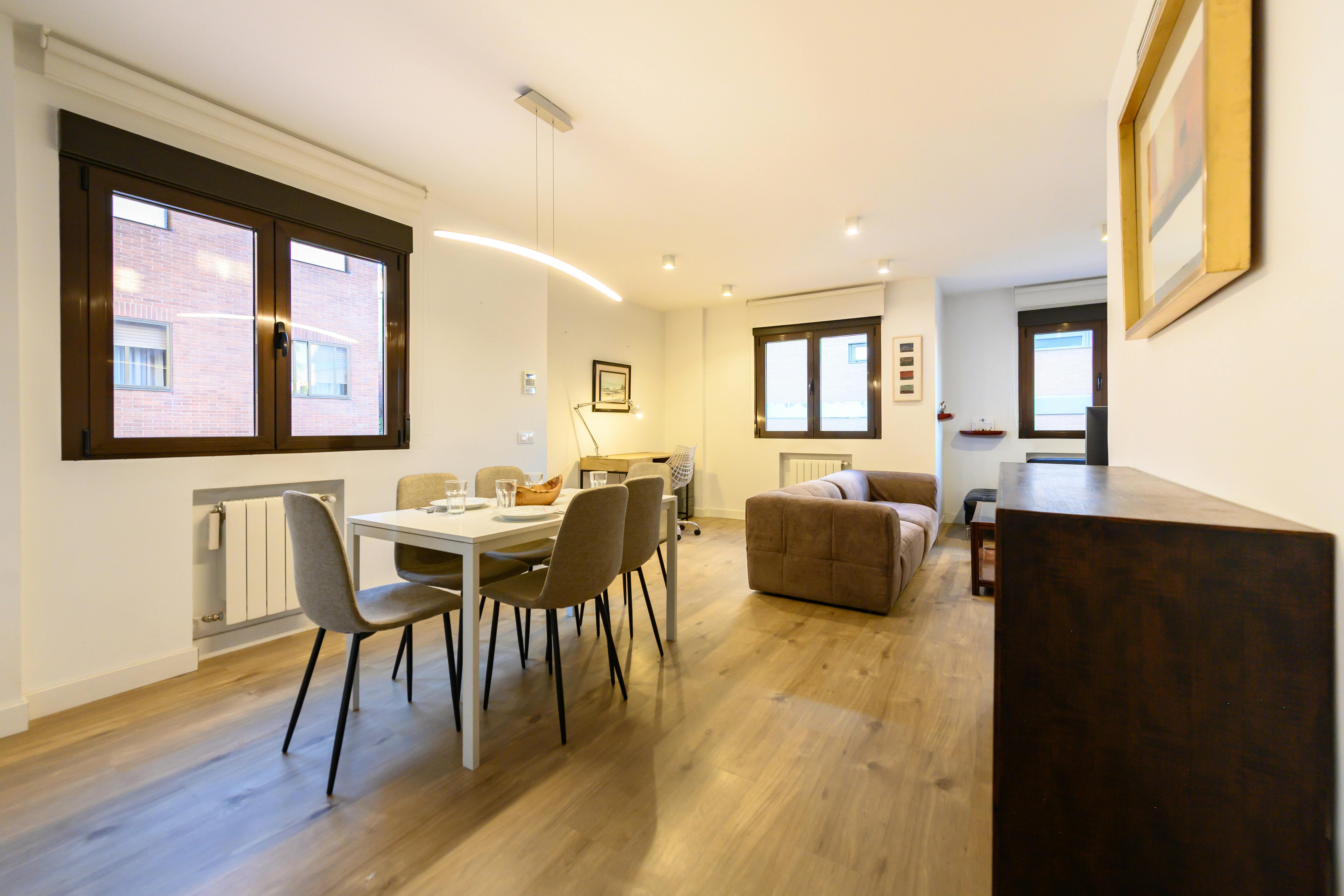 3-Bedroom Apartment in Calle de Arturo Soria, Madrid (1741408) ROOM 1