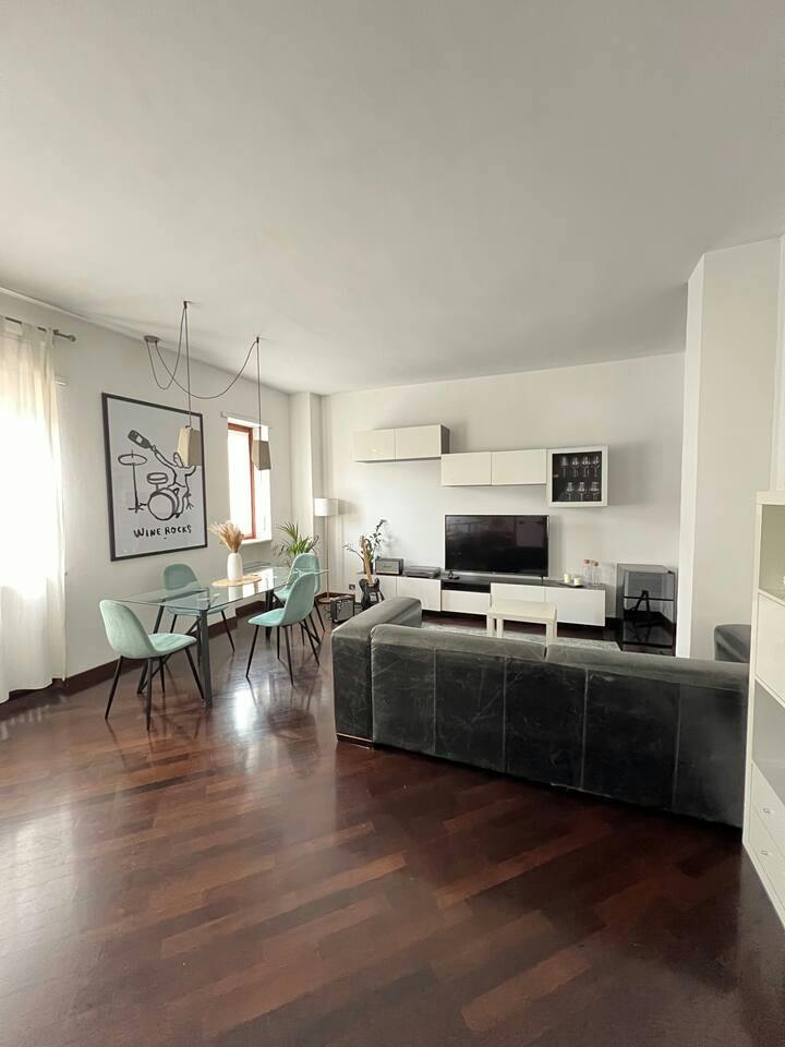 1-Bedroom House in Via Riccardo Zandonai, Turin (1741440) ROOM 2