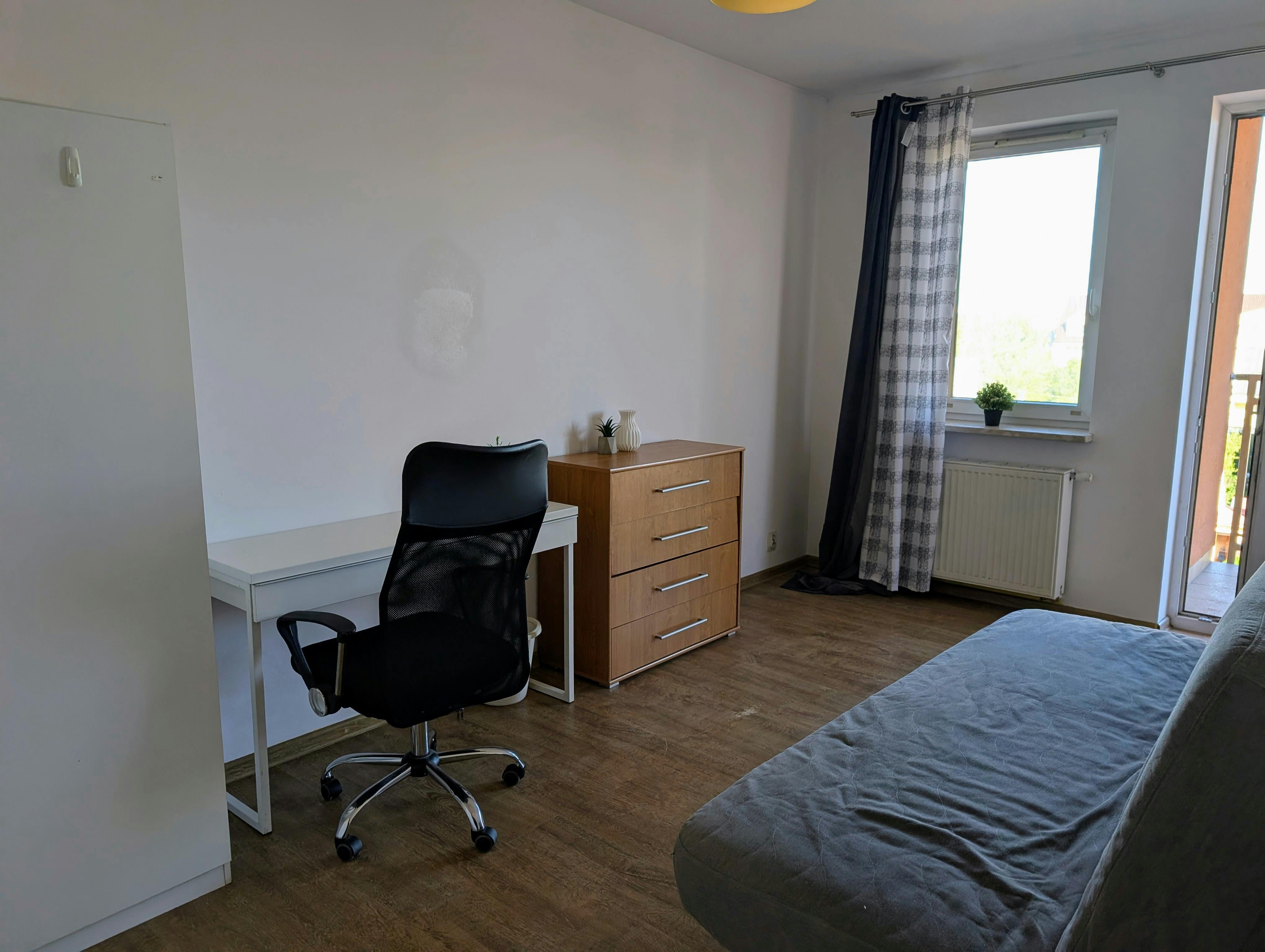 WG-Zimmer zu mieten für 1.826 PLN pro Monat in Kraków, Grażyny