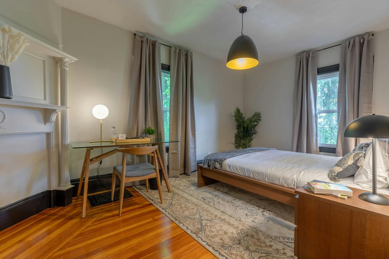 Apartment for rent for $2,185 per month in Boston, Ridgemont Street