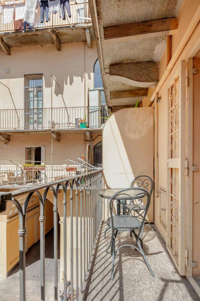 1-Bedroom House in Via San Massimo, Turin (1741553) ROOM 4