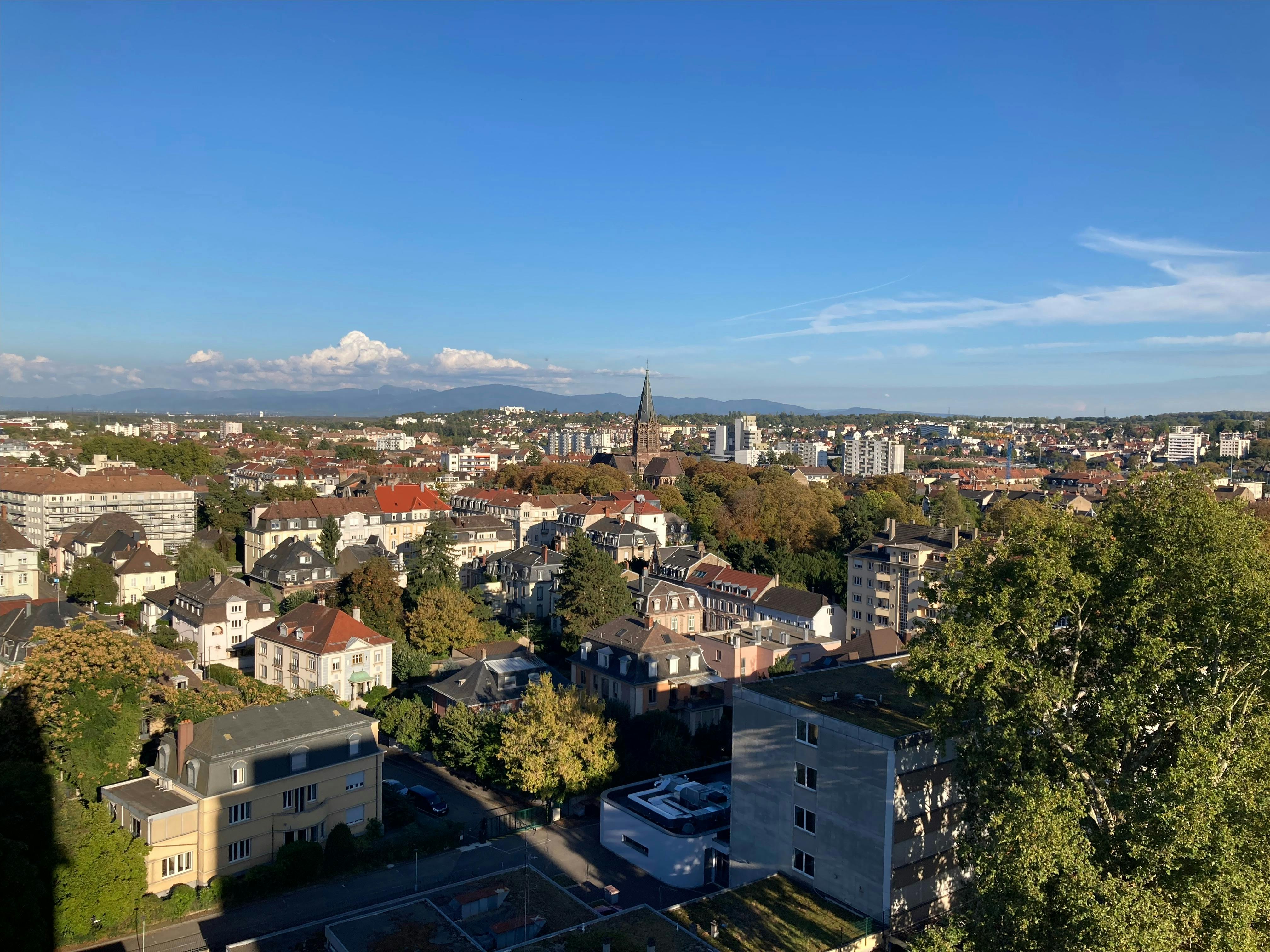 Apartment for rent for €1,230 per month in Mulhouse, Boulevard de l'Europe