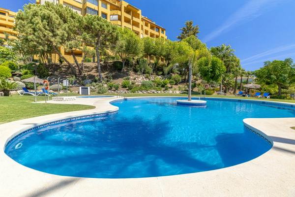 4-Bedroom Apartment in Paseo Juan Antonio López Baeza, Estepona (1741585) room image 1