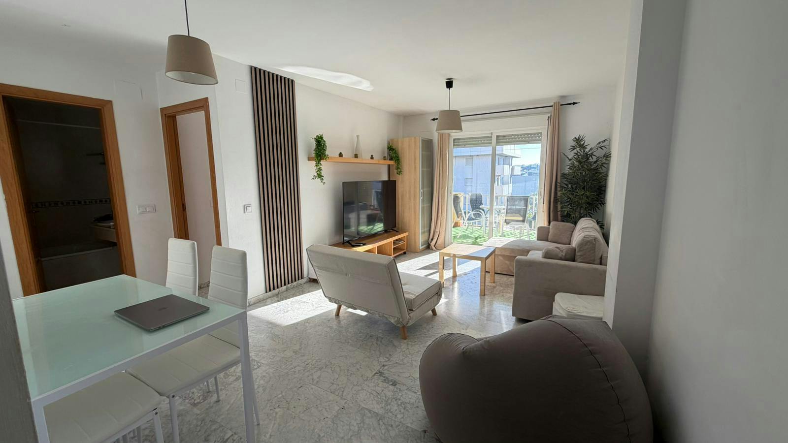 Mieszkanie do wynajęcia za 1490 € miesięcznie w mieście Fuengirola, Calle San Miguel