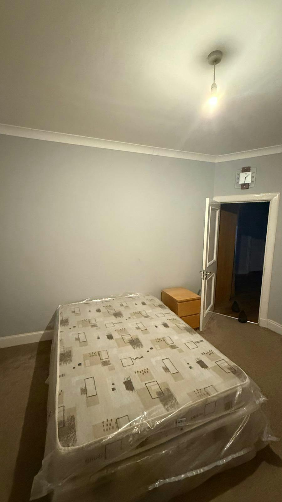 Private room for rent for £857 per month in Edinburgh, Meadowhouse Road