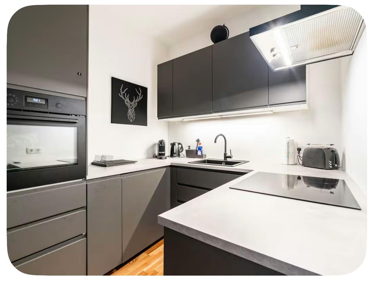 2-Bedroom Apartment in Eisvogelgasse, Vienna (1741653) ROOM 2