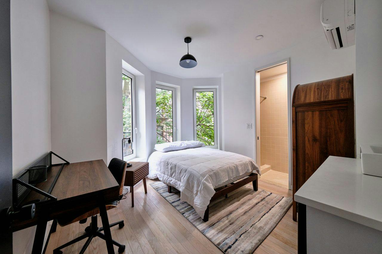 Mieszkanie do wynajęcia za $3,103 miesięcznie w mieście Brooklyn, East 17th Street