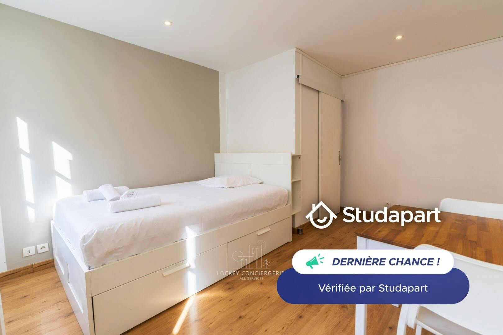 公寓 正在以 €790 的月租出租，其位于 La Rochelle, Rue Comtesse