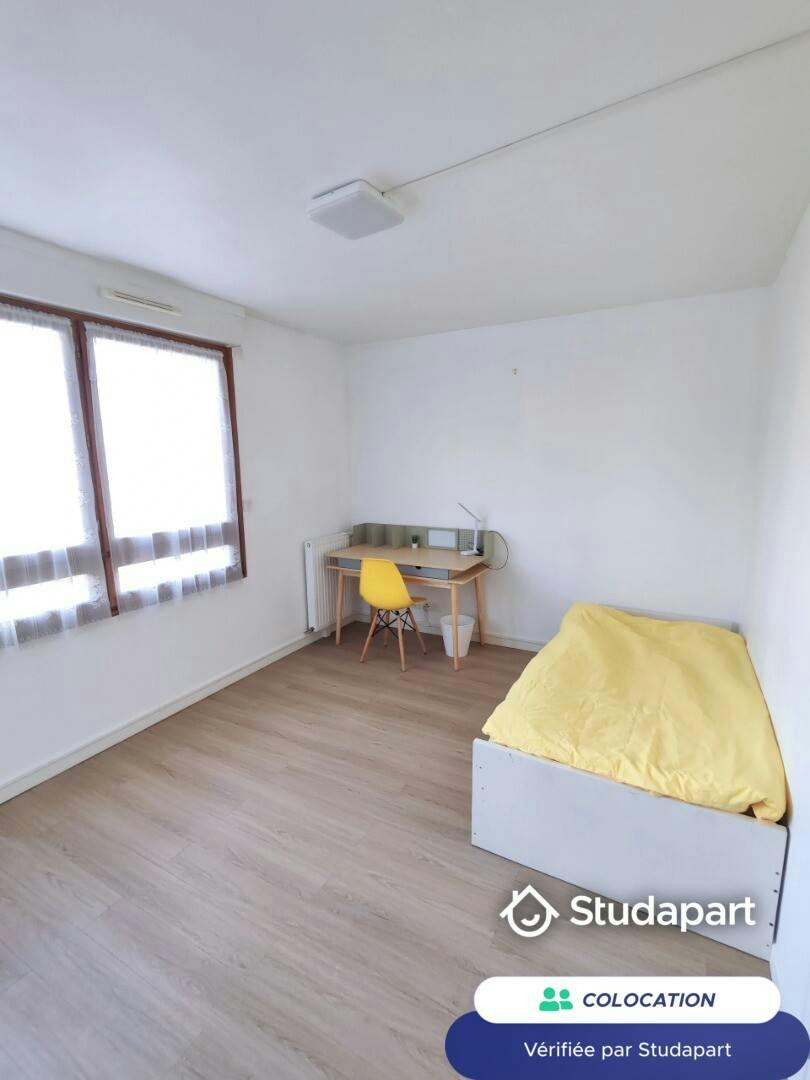 Chambre à Cergy