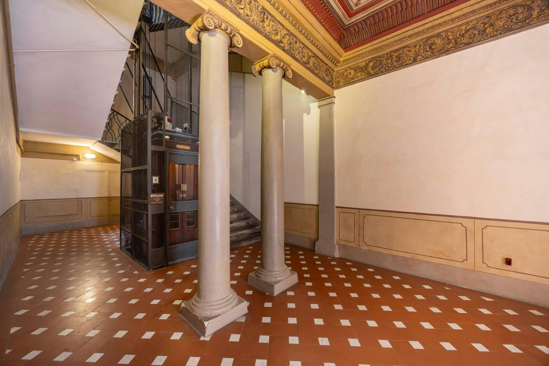 3-Bedroom Apartment in Borgo Ognissanti, Florence (1741914) ROOM 3