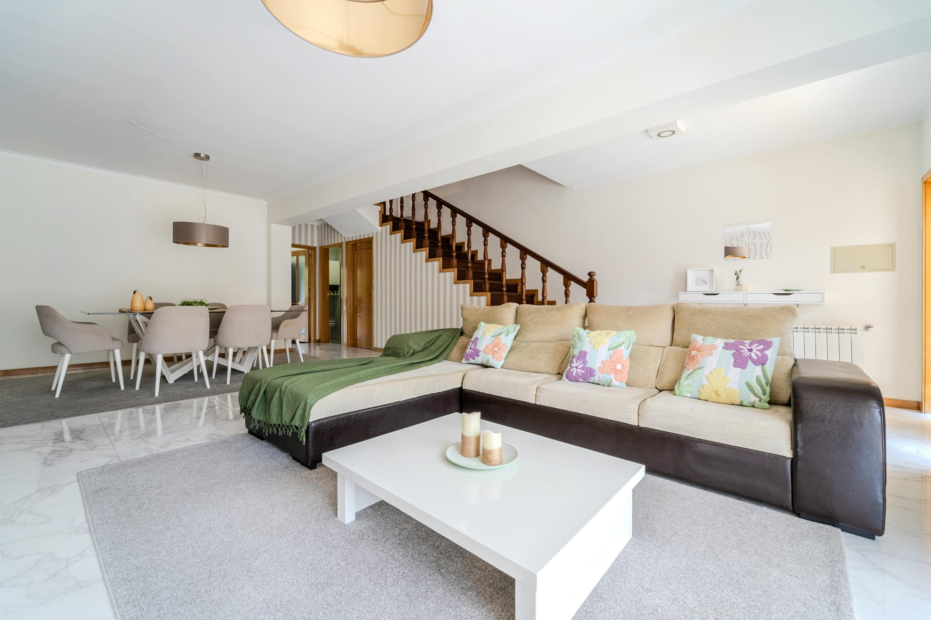 Будинок за оренду для 1 755 EUR на місяць у Vila Verde, Rua do Sol