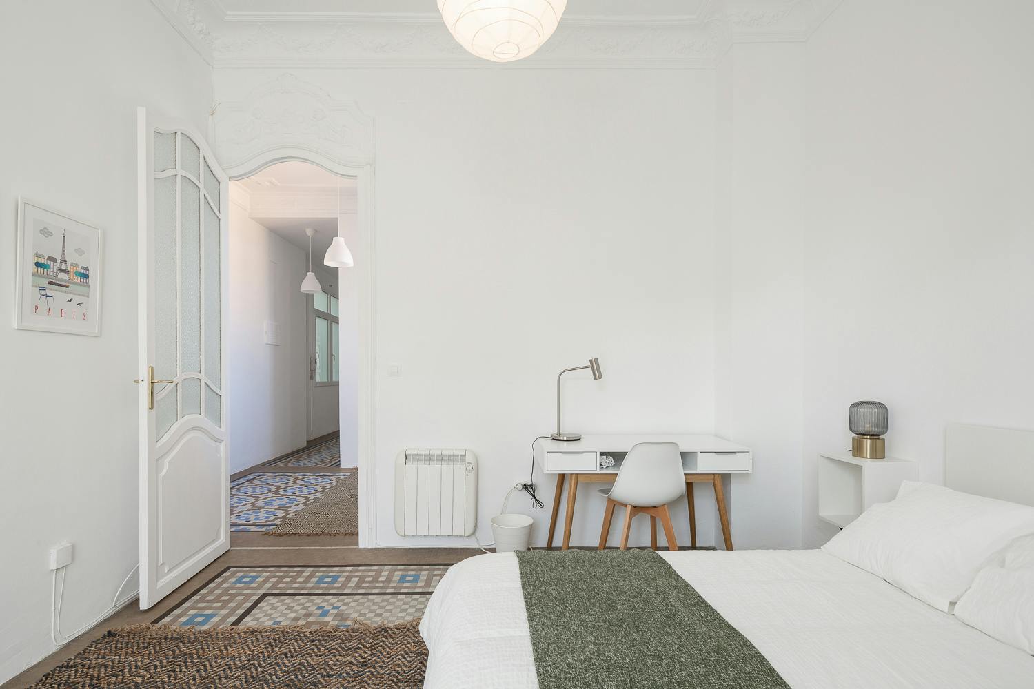 Private room in Carrer del Comte d'Altea, Valencia (1742113) room image 2