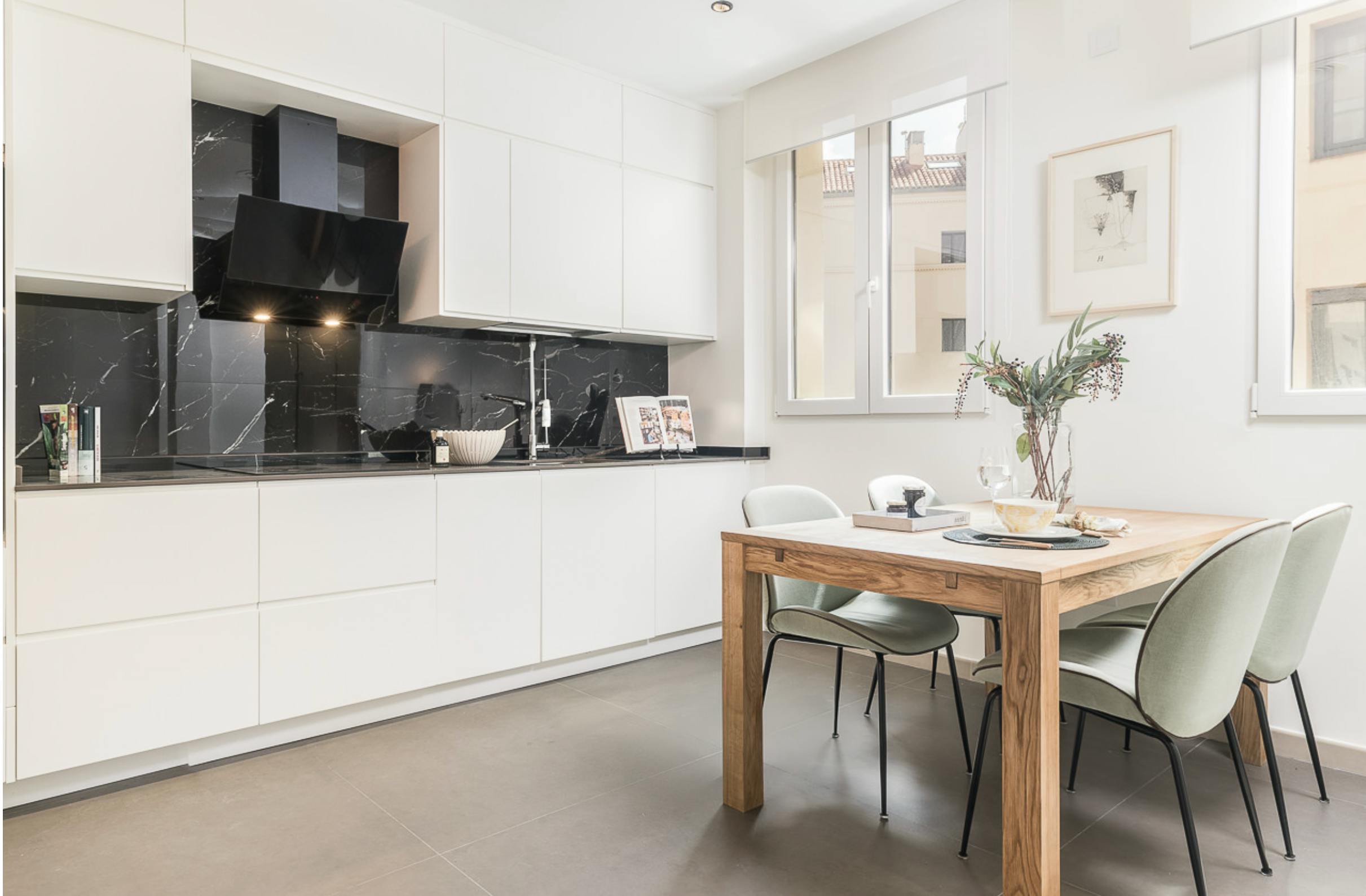 2-Bedroom Apartment in Paseo de la Infanta Isabel, Madrid (1742142) ROOM 2