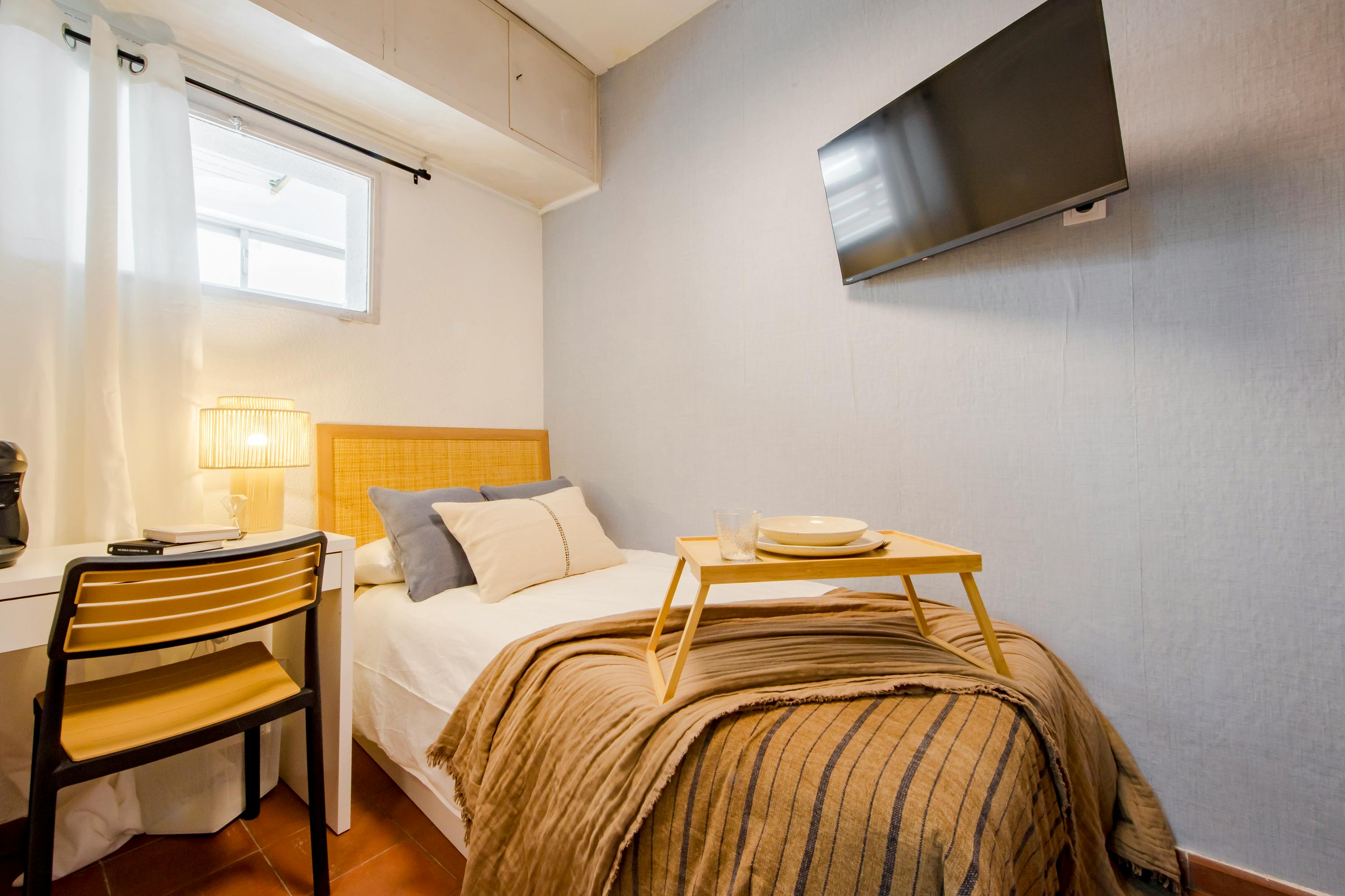 私人房间 正在以 €590 的月租出租，其位于 Madrid, Calle de Loeches