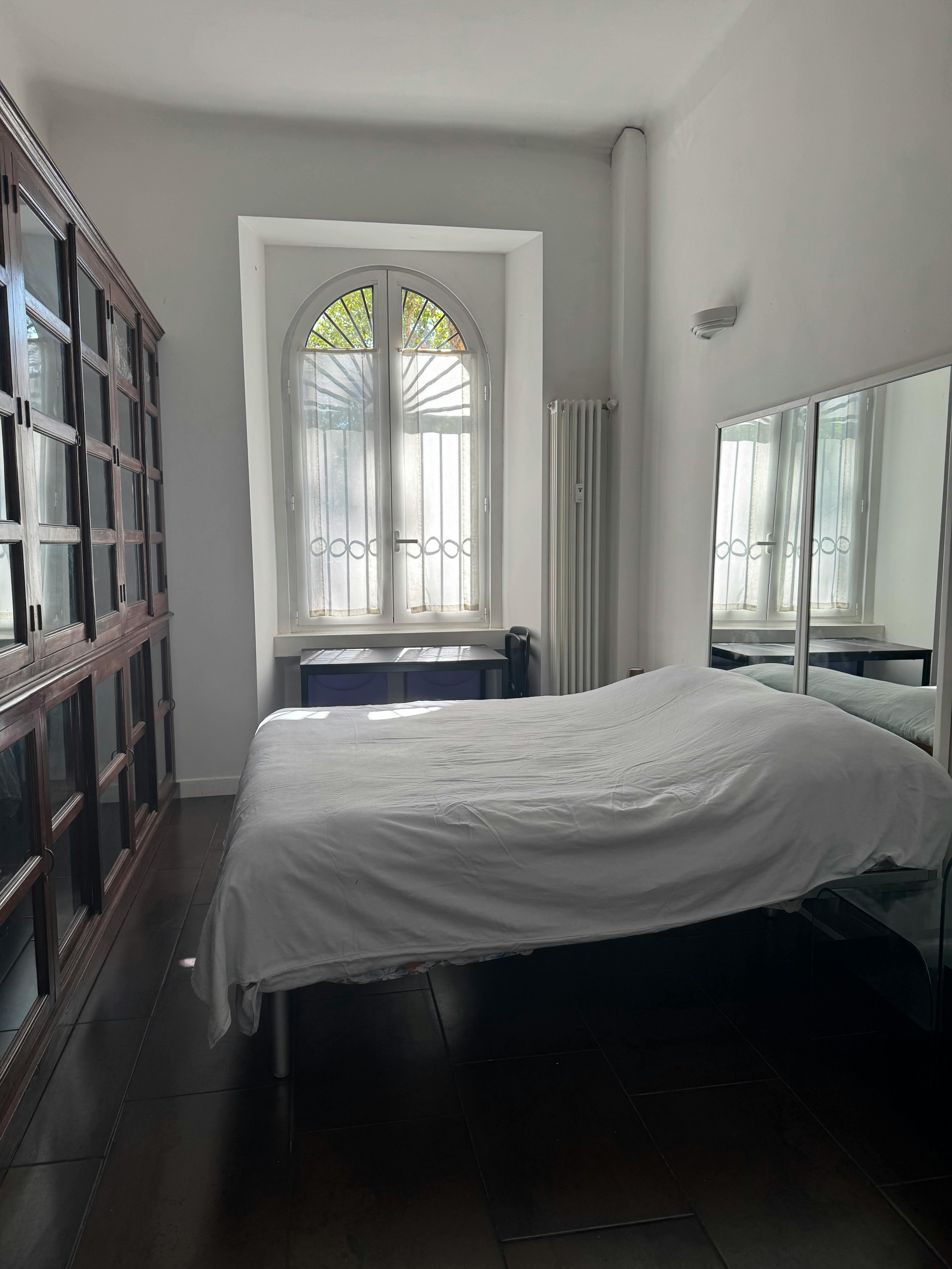 Apartment for rent for €1,000 per month in Milan, Viale Giovanni da Cermenate