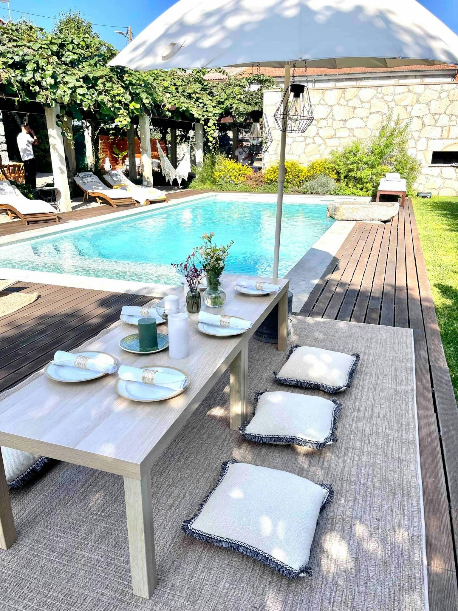 Apartment for rent for €1,000 per month in Porto, Rua Azevedo