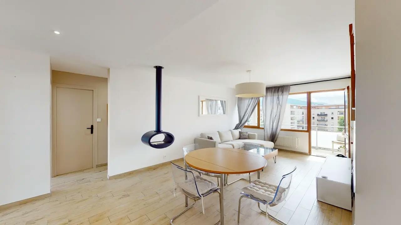 Квартира за оренду для 1 429 CHF на місяць у Annemasse, Rue Aristide Briand