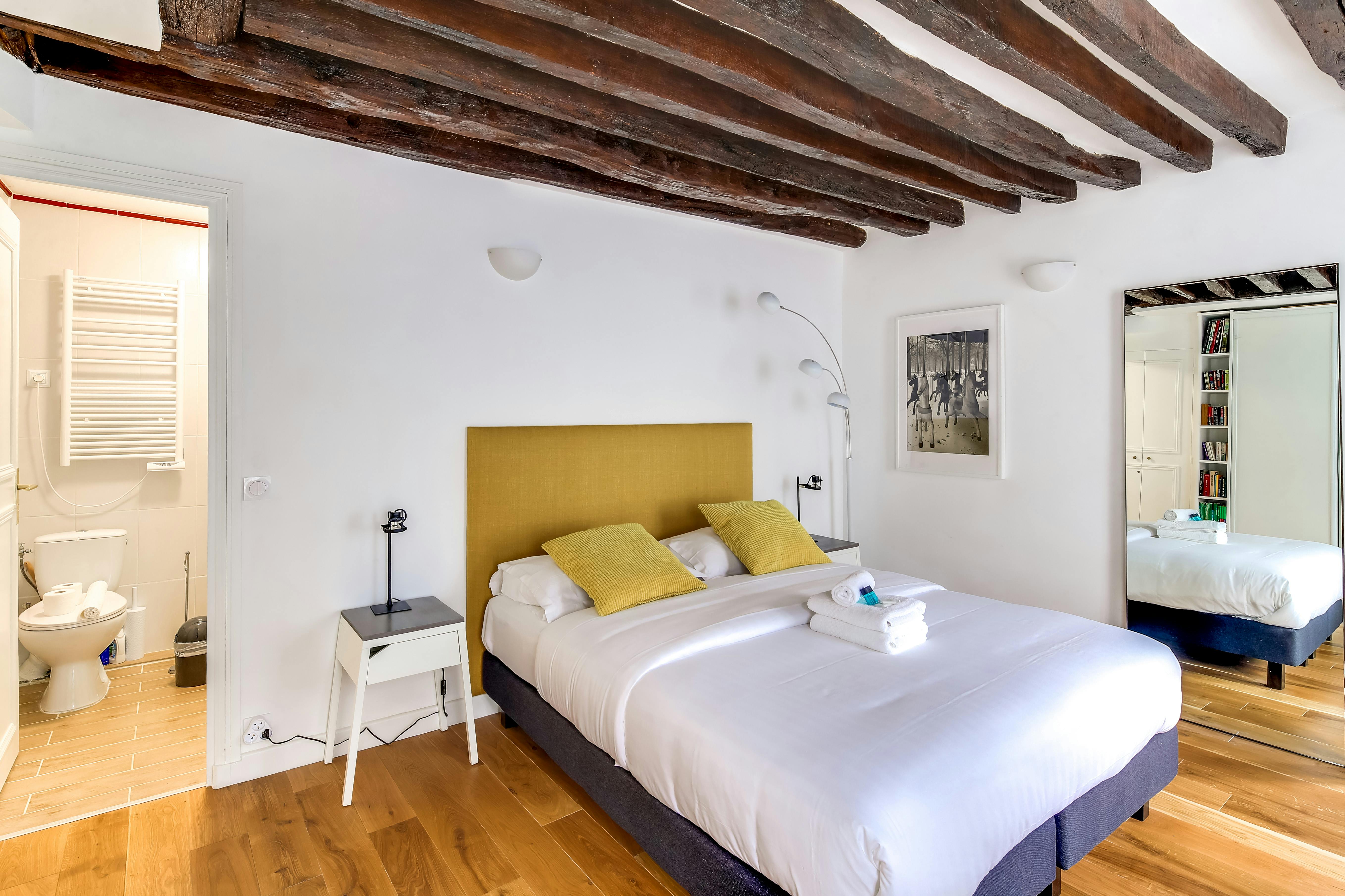 1-Bedroom Apartment in Rue des Fossés Saint-Bernard, Paris (1742278) ROOM 1