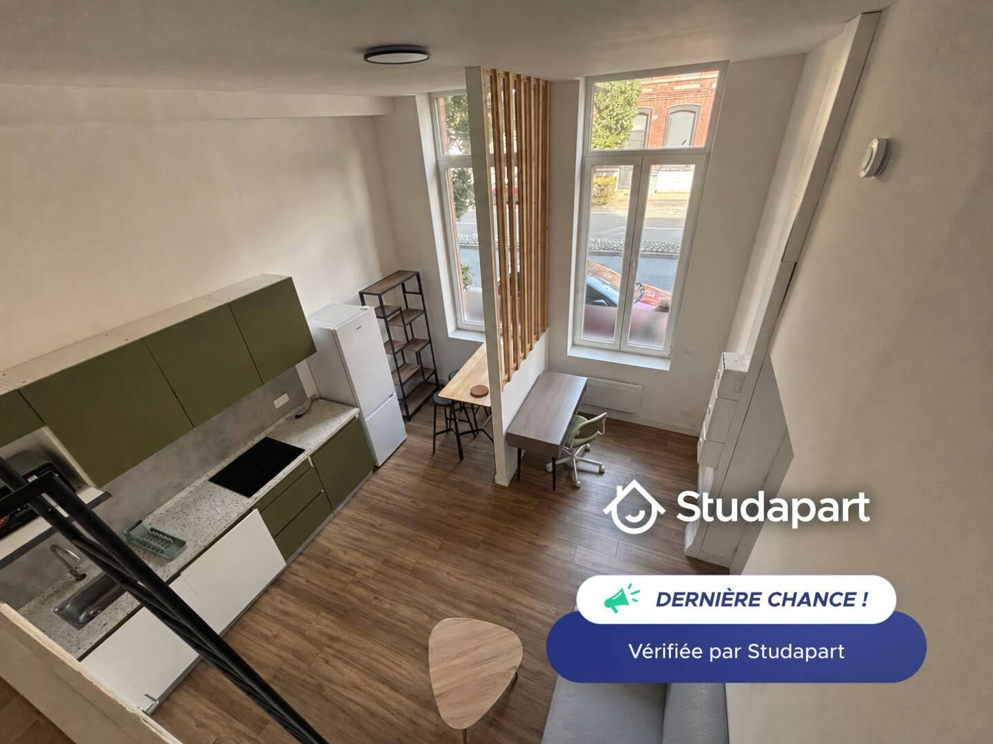 Appartement te huur voor € 690 per maand in Roubaix, Avenue d'Alsace