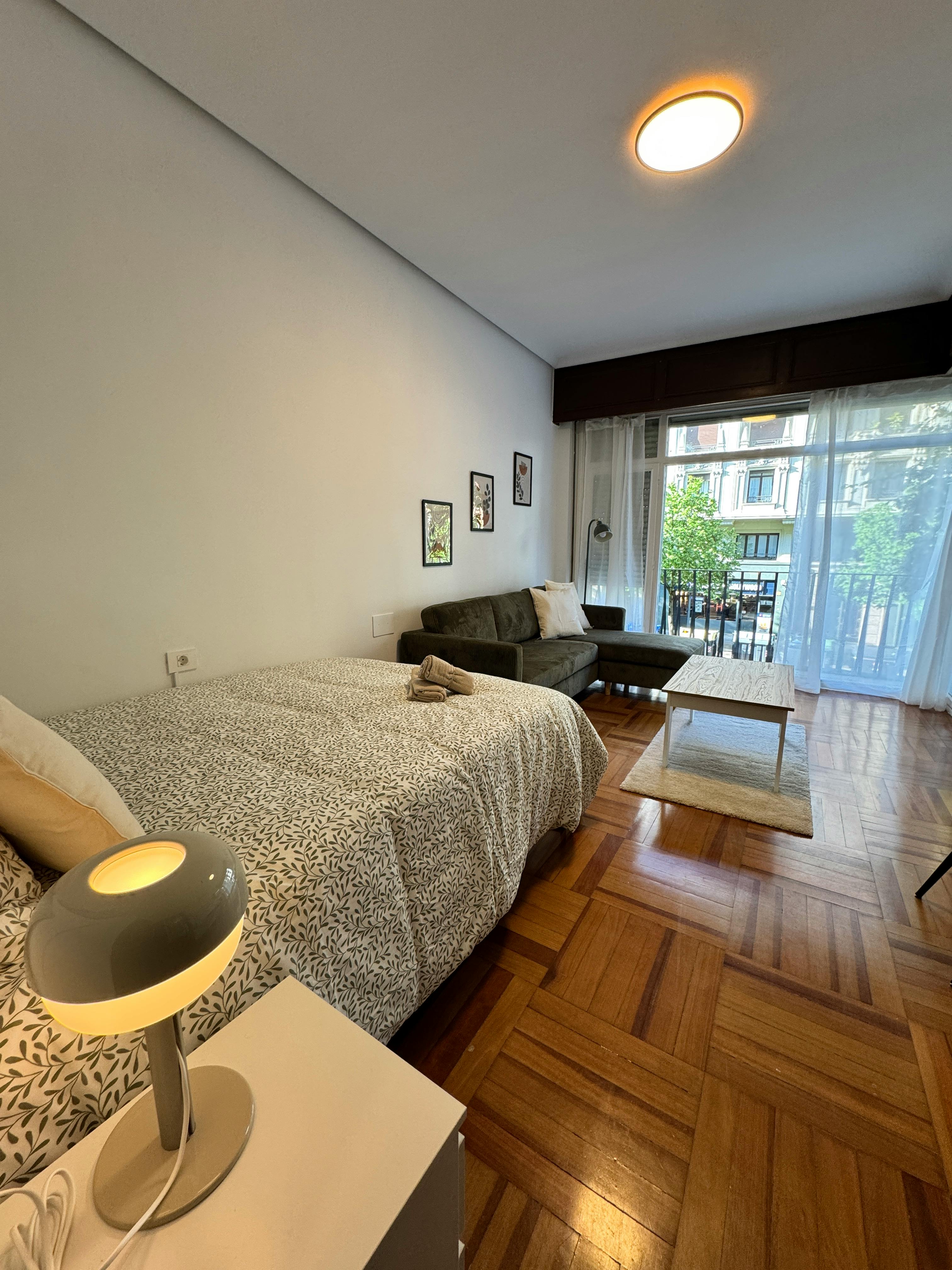 Shared room in Diego Lopez Haroko Kale Nagusia, Bilbao (1742484) room image 2