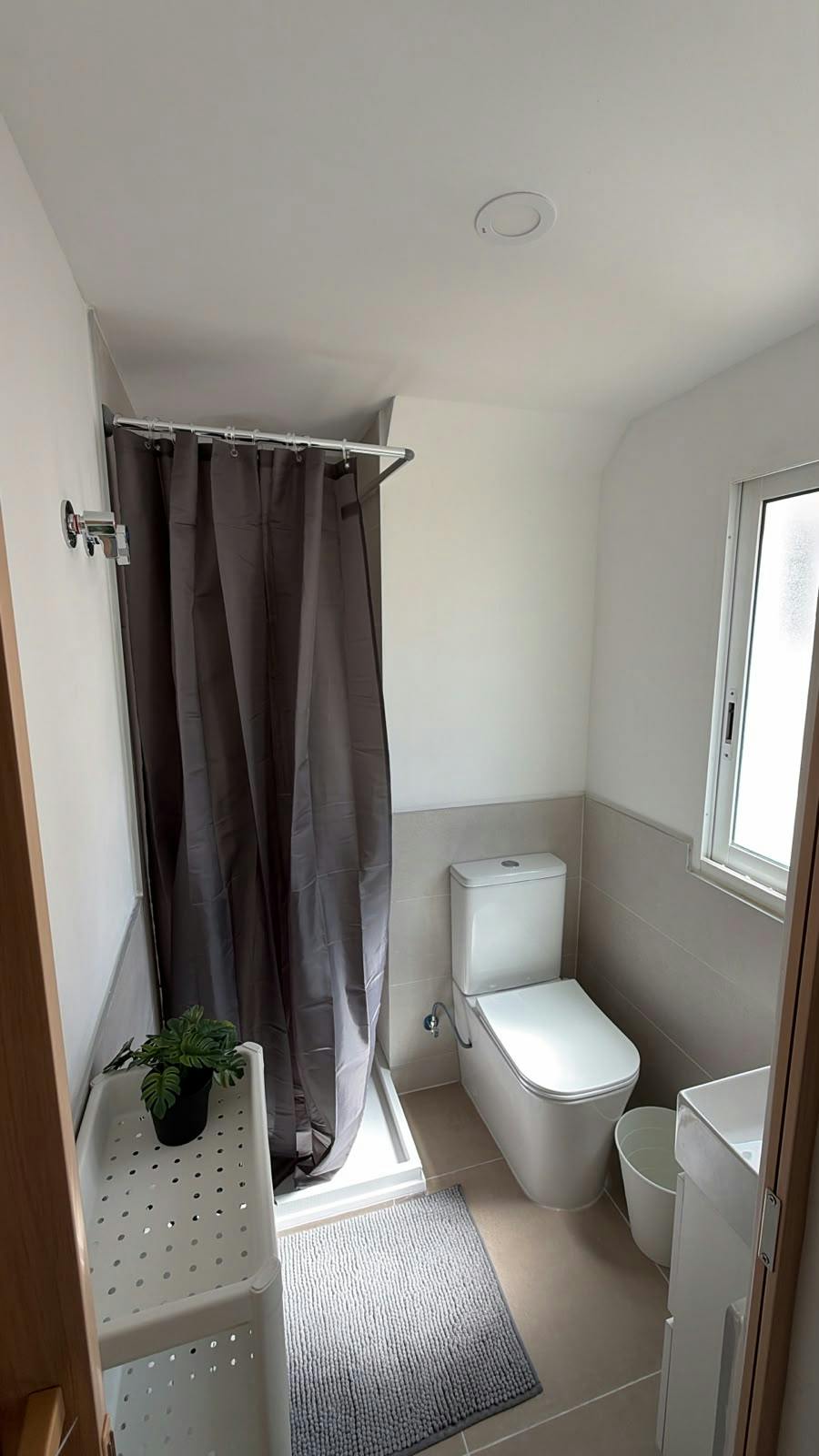 Private room in Calle Poeta Blas de Loma, Alicante (1742495) room image 2