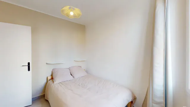 2-Bedroom Apartment in Rue Michel de Bourges, Toulon (1742506) room image 10
