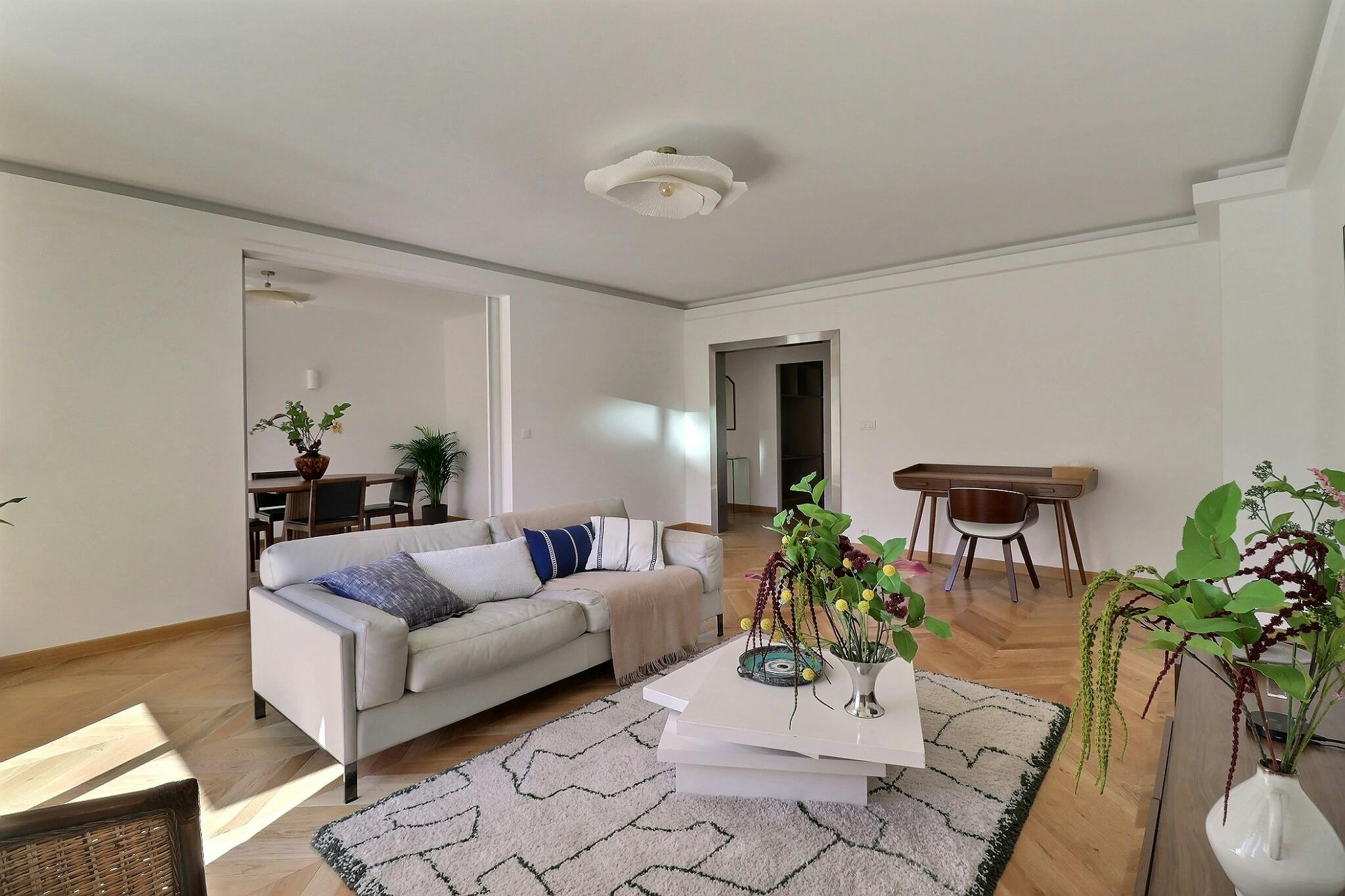 Appartement – Paris, 3rd Arrondissement - Plus