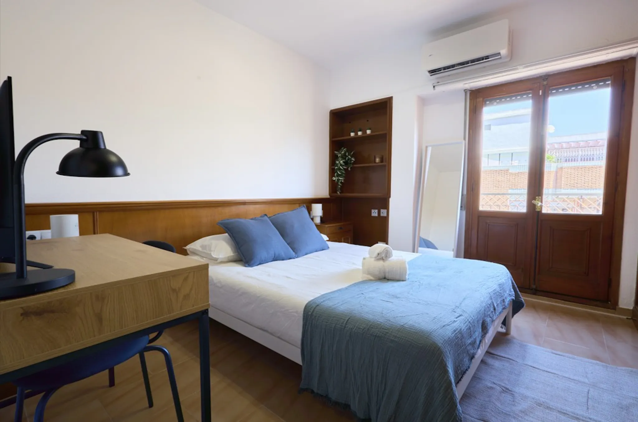 Carrer de Lleida, Valencia preview