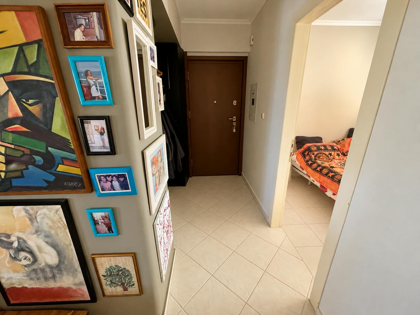 preview gallery tile