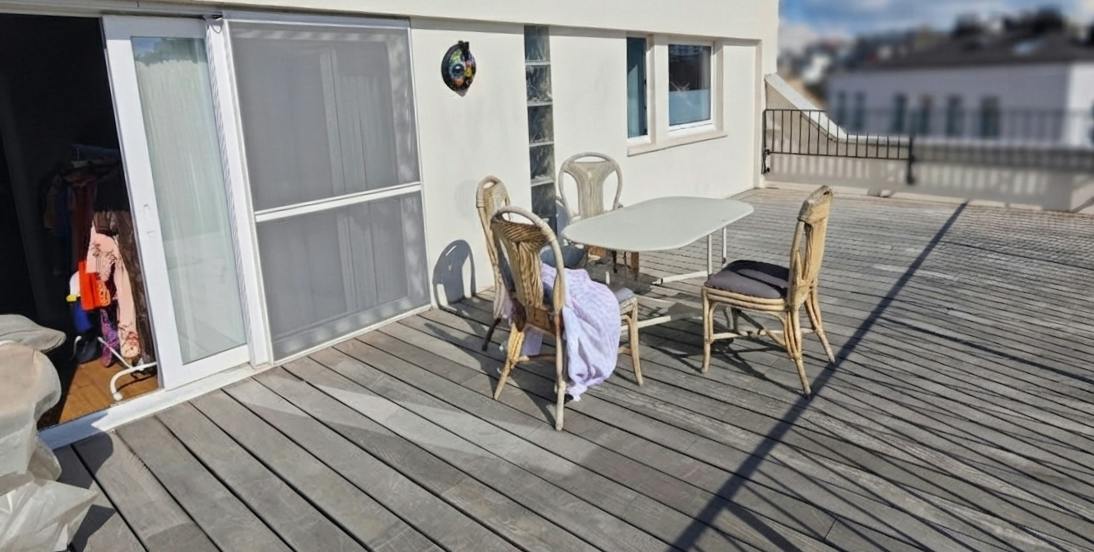 1-Bedroom Apartment in Rue Bosquet, Saint-Gilles (1742621) room image 1
