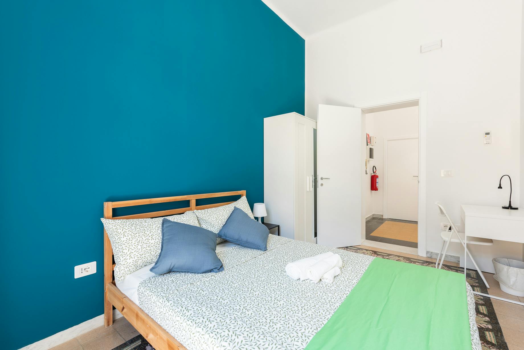 Private room for rent for €600 per month in Bari, Via Somalia