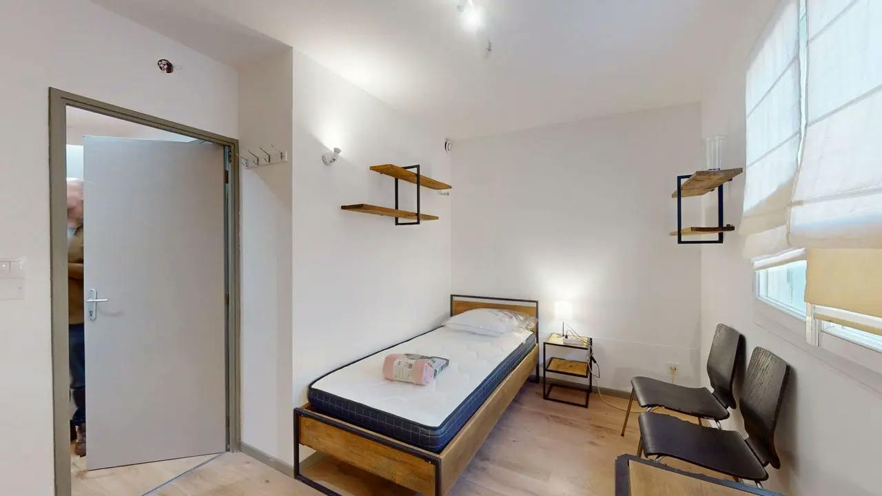 Private room in Rue Henri Desbals, Toulouse (1742639) ROOM 4