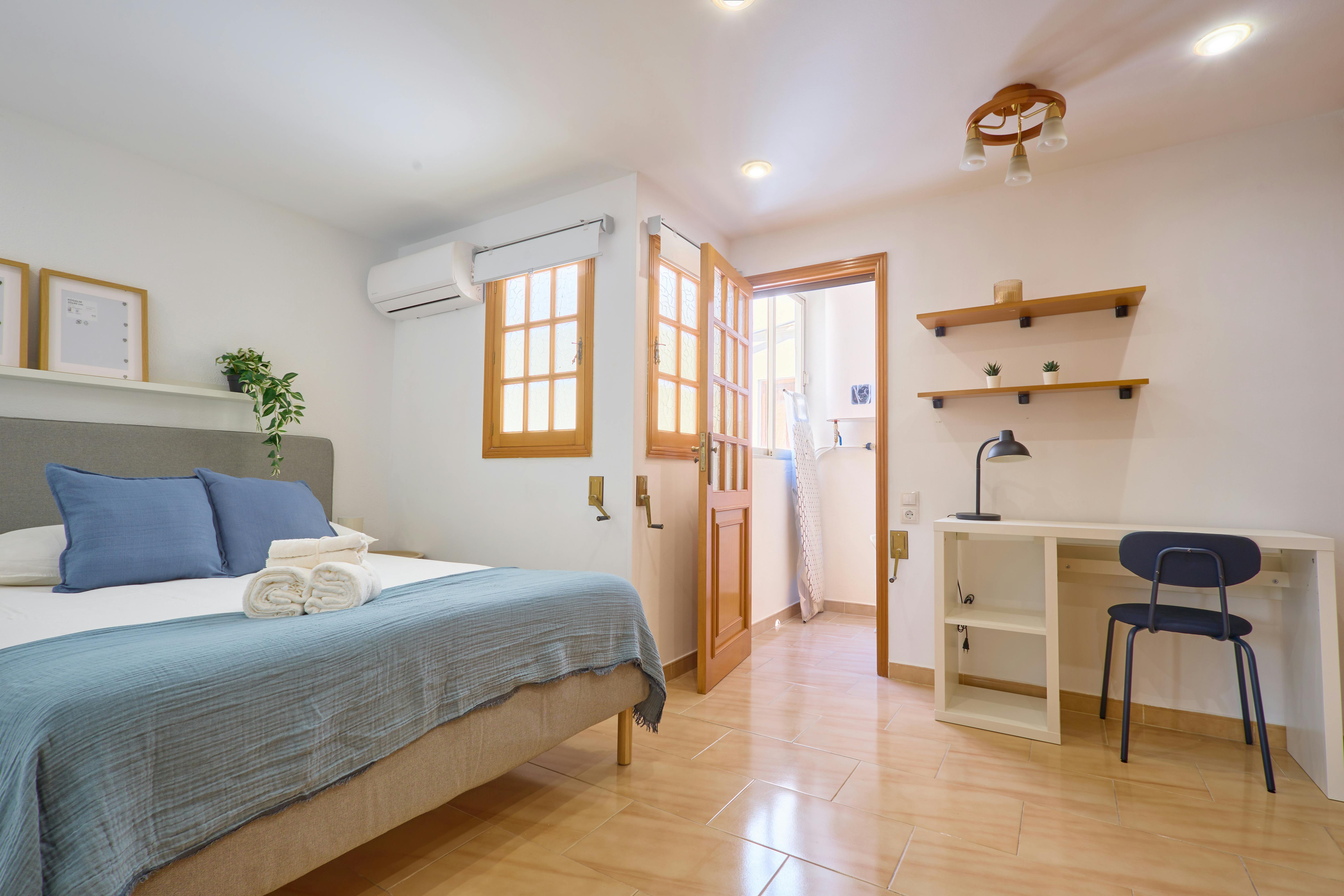 Carrer de Lleida, Valencia preview