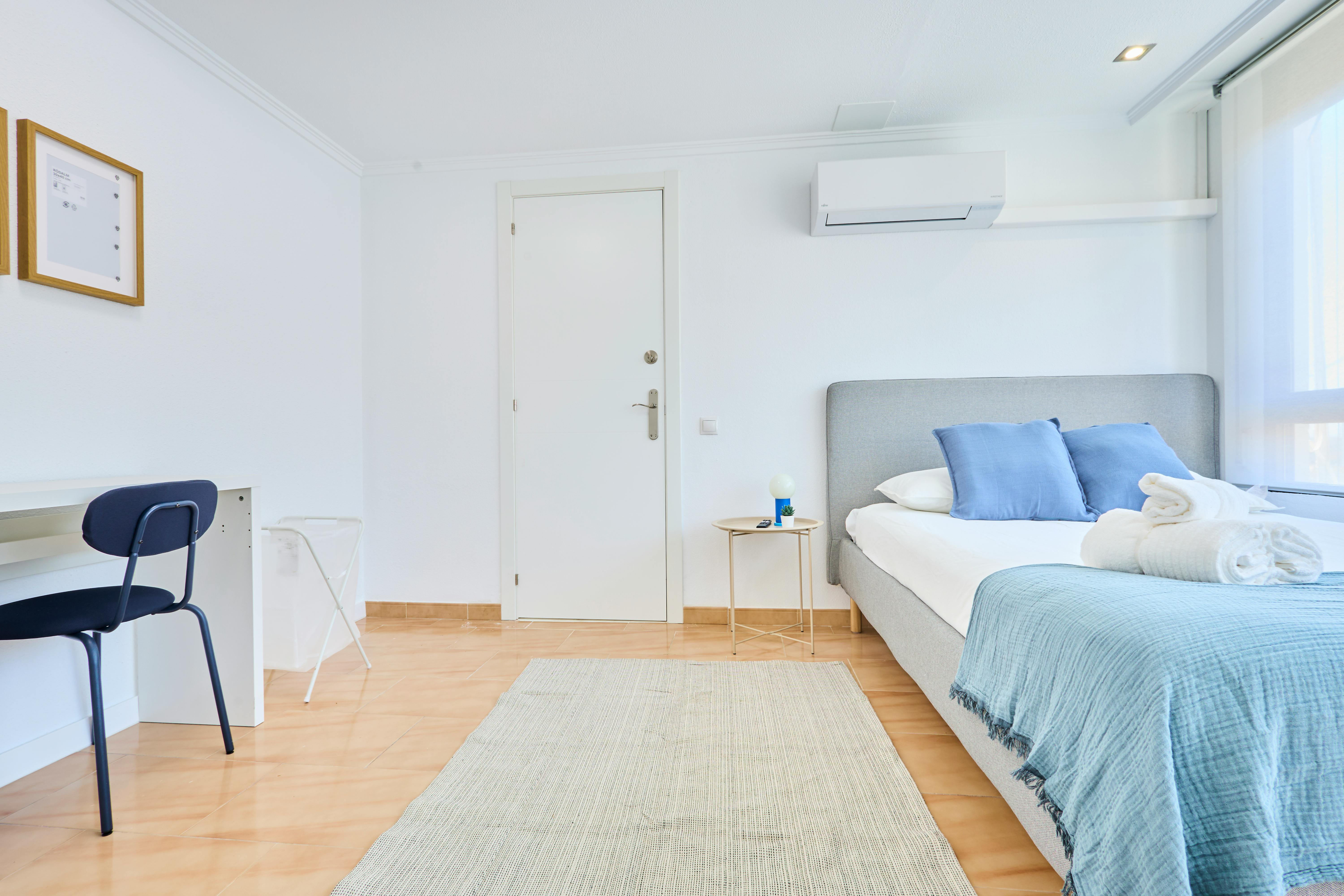 Carrer de Lleida, Valencia preview